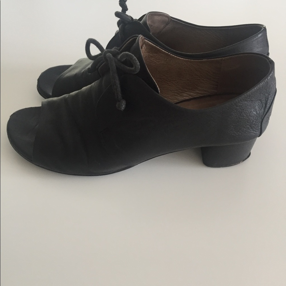 Marsell Heeled lace-up open-toe leather Shoes 37